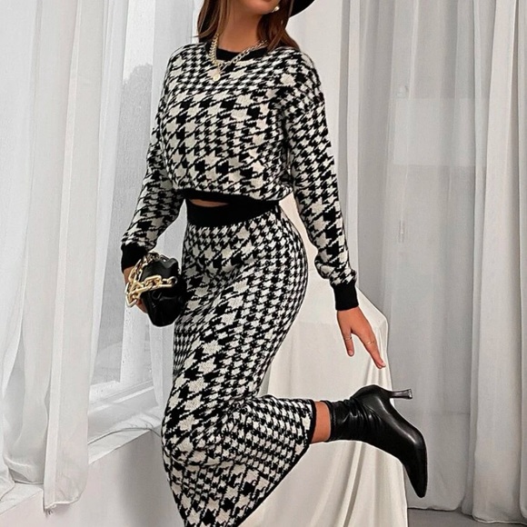 Chic Nation Sweaters - NEW! Hounds Tooth Sweater Skirt Set
